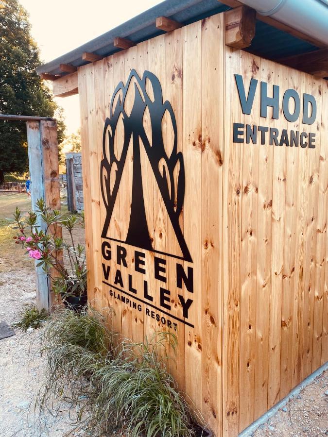 Greenvalleyglamping Sesce Pri Preboldu 외부 사진