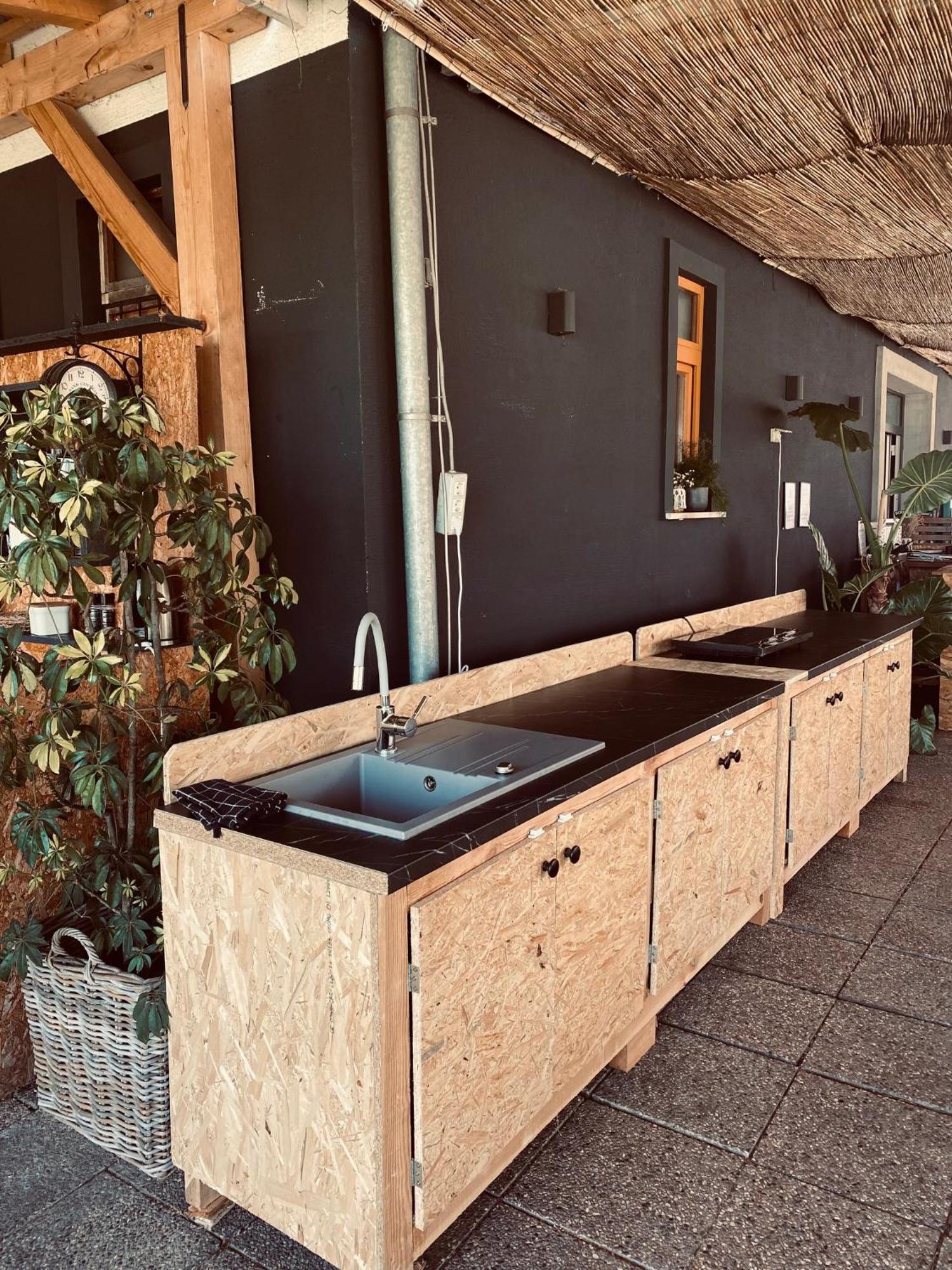 Greenvalleyglamping Sesce Pri Preboldu 외부 사진