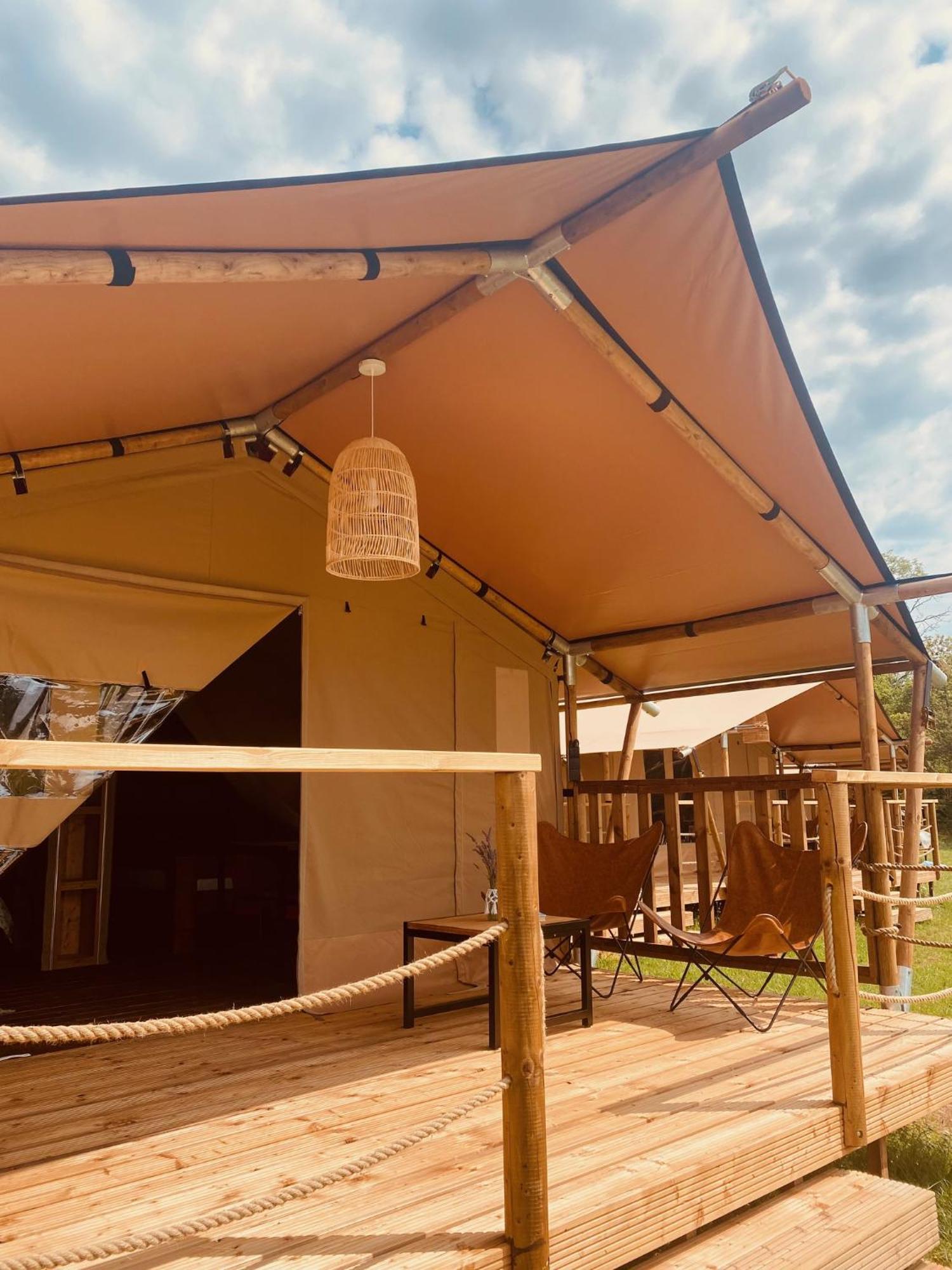 Greenvalleyglamping Sesce Pri Preboldu 외부 사진